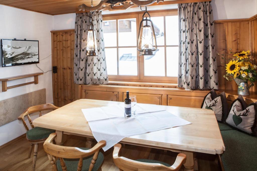 Chalet Appartement Alpenherz ザールバッハ・ヒンターグレム 部屋 写真