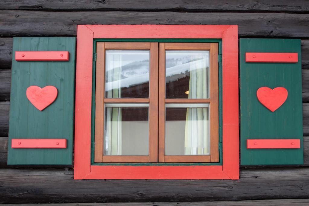 Chalet Appartement Alpenherz ザールバッハ・ヒンターグレム 部屋 写真